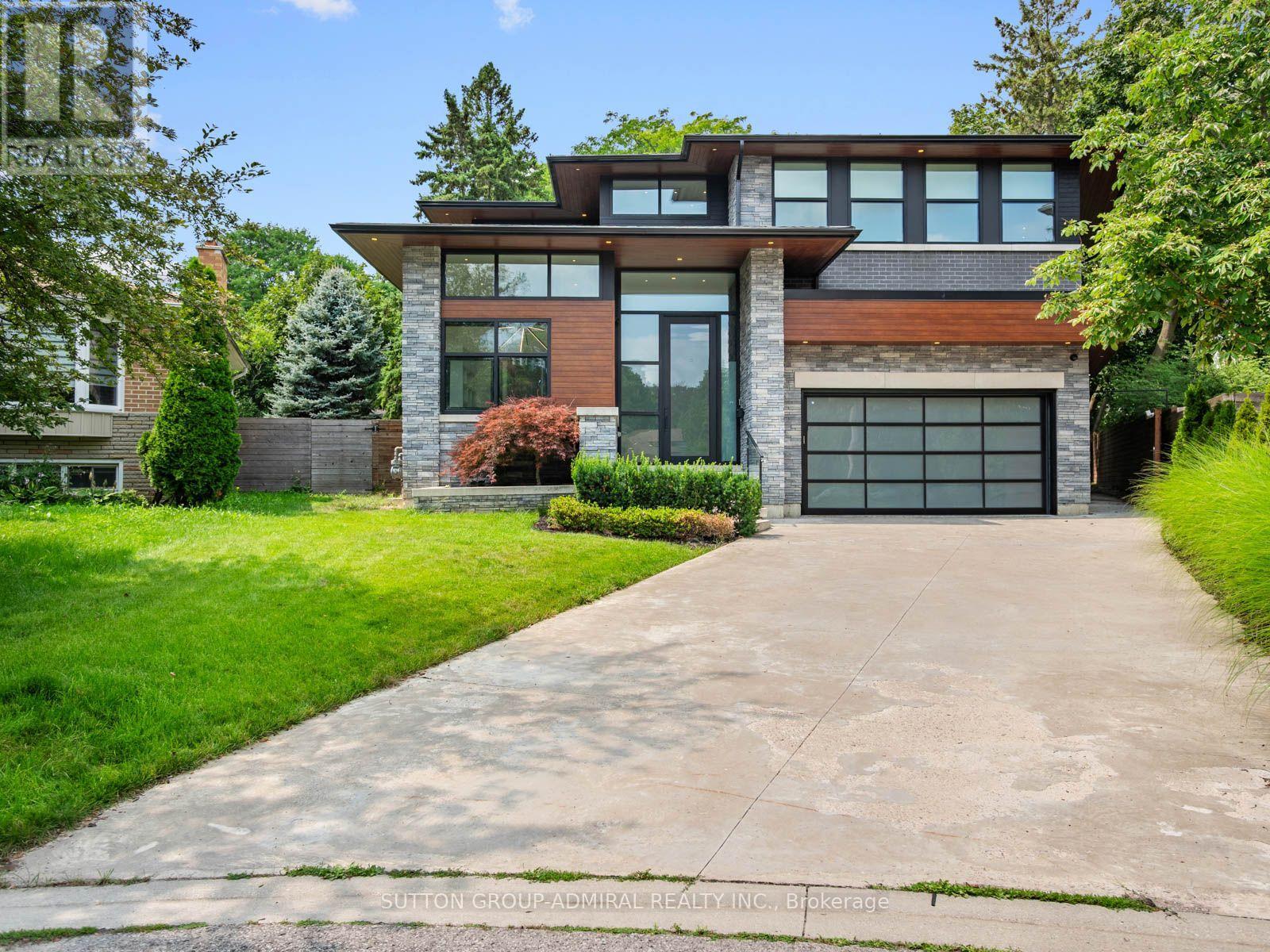 MLS® listing #30095086 for sale located at 95 PENSTOCK COURT