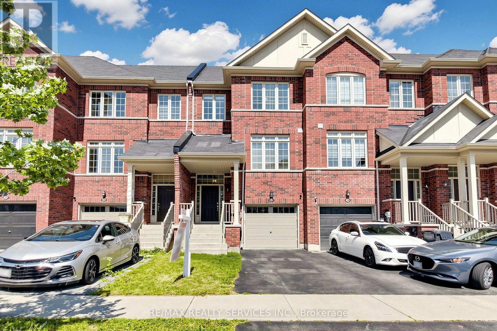 MLS® listing #30095308 for sale located at 32 AGAVA STREET