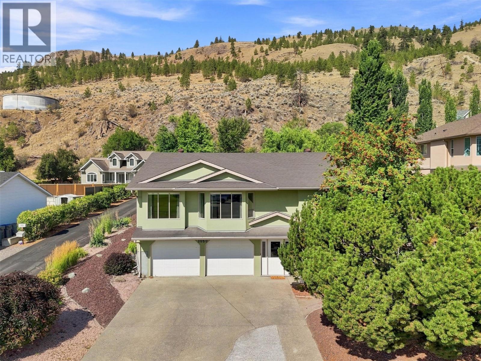 MLS® listing #30096846 for sale located at 1060 PINE SPRINGS Road