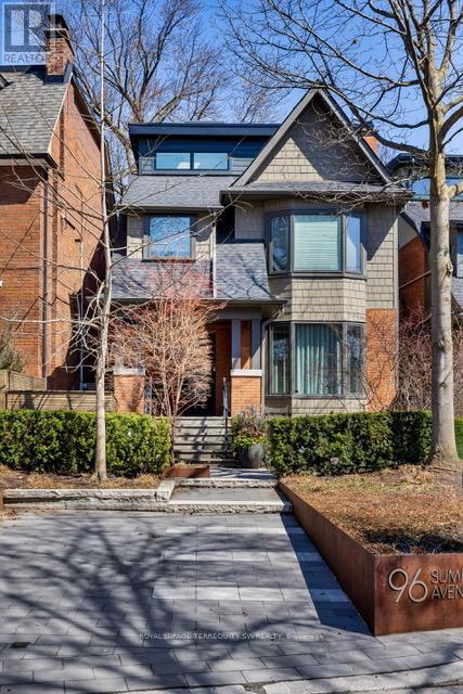 MLS® listing #30097163 for sale located at 96 SUMMERHILL AVENUE