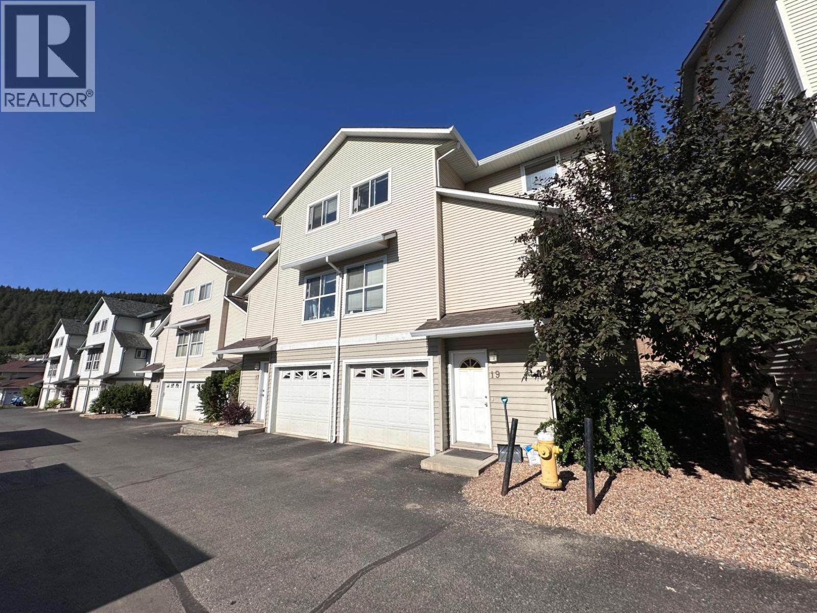 MLS® listing #30098522 for sale located at 1920 HUGH ALLAN Drive Unit# 19