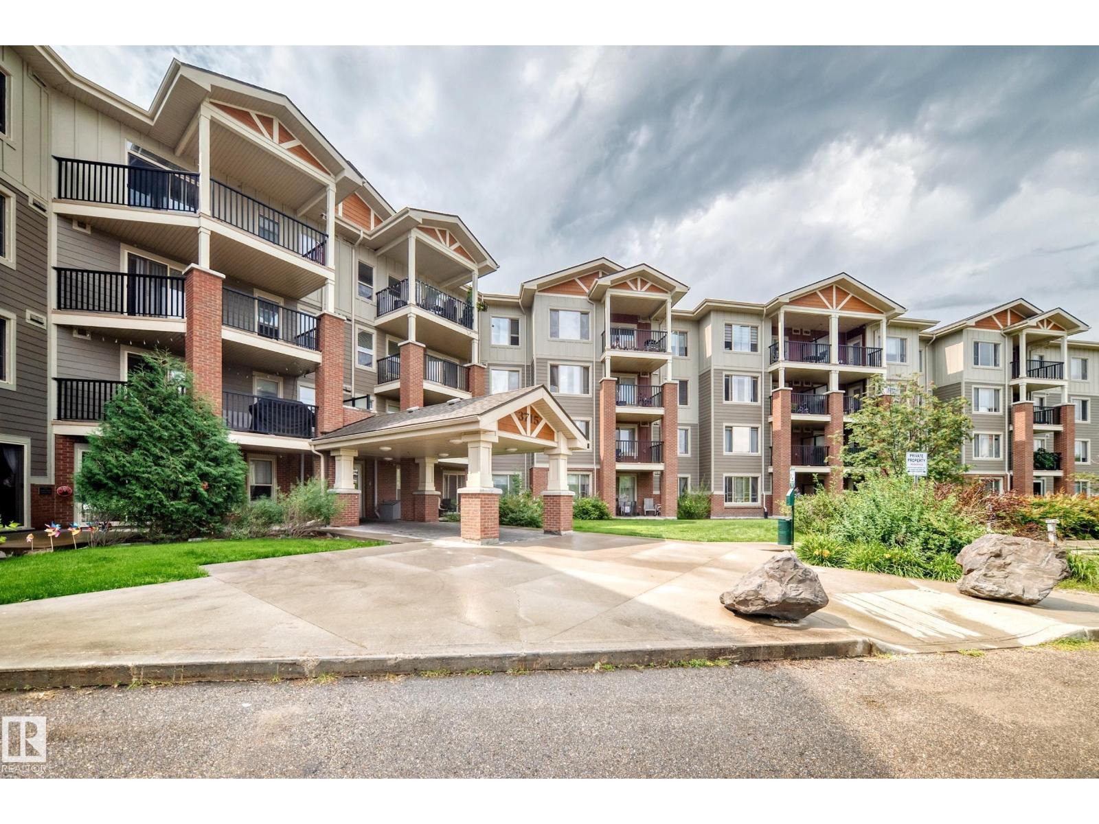 MLS® listing #30098682 for sale located at #411 3715 WHITELAW LN NW