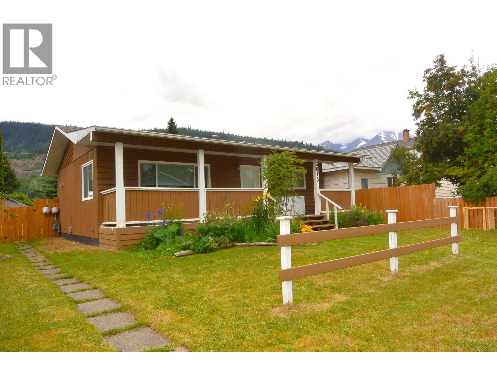 MLS® listing #30099058 for sale located at 3615 ALFRED AVENUE