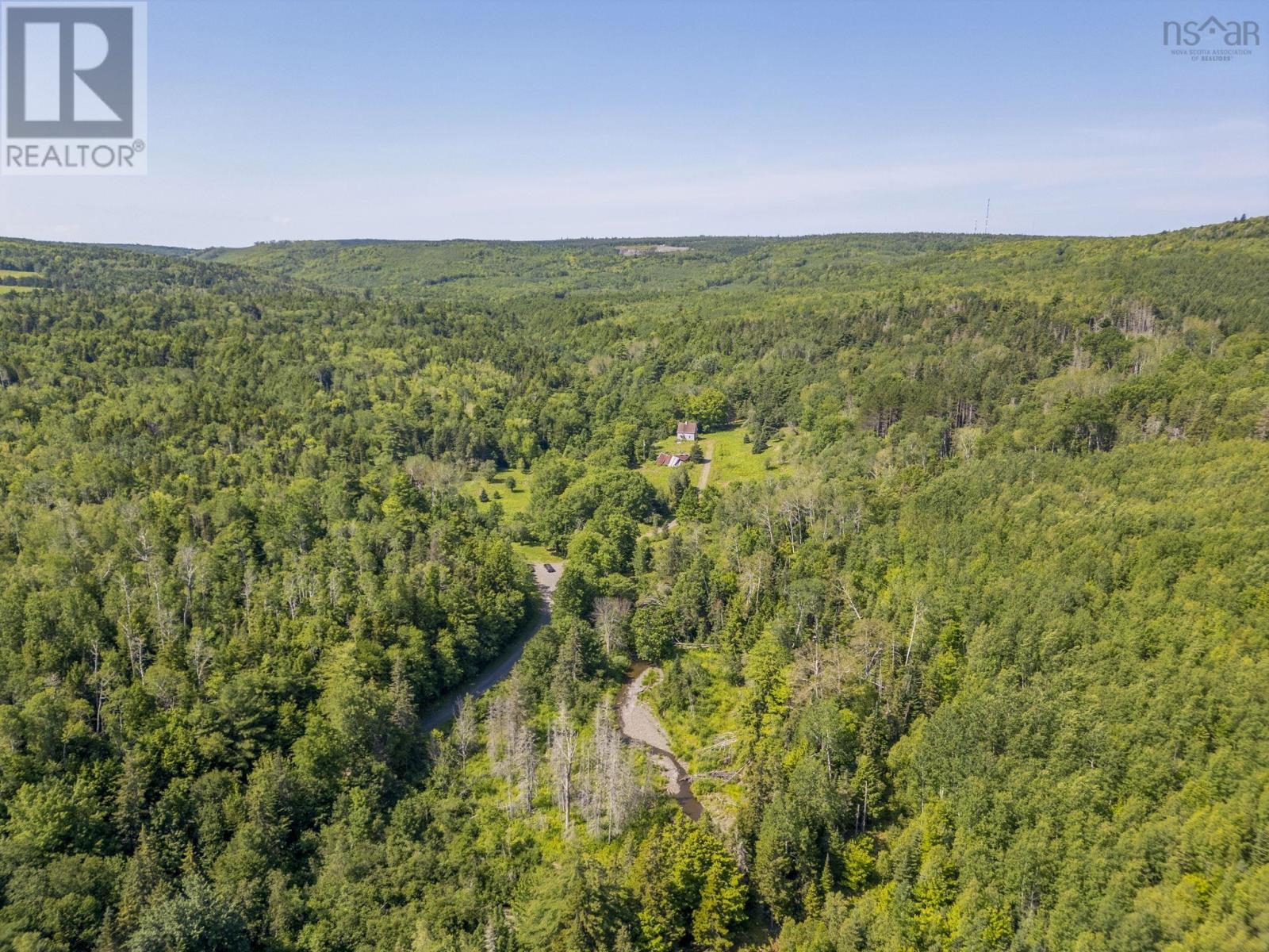 MLS® listing #30099084 for sale located at 2 MacPherson Road