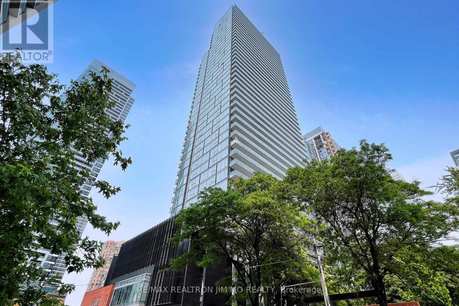 MLS® listing #30099159 for sale located at 3205 - 3 GLOUCESTER STREET
