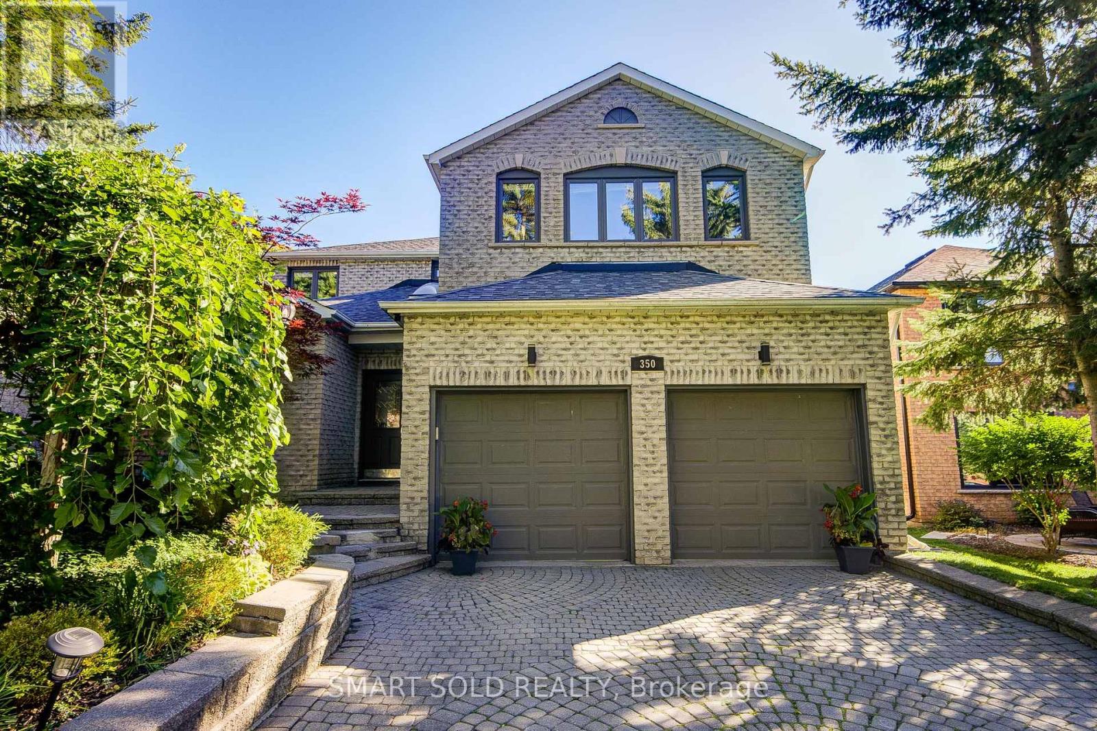MLS® listing #30099165 for sale located at 350 KIRBY CRESCENT
