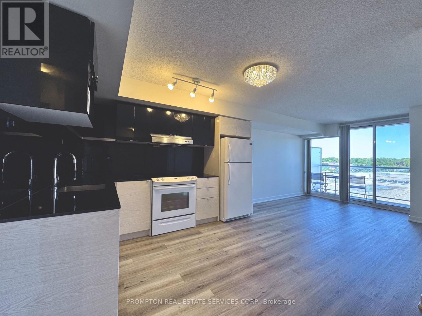 MLS® listing #30099194 for sale located at 612 - 72 ESTHER SHINER BOULEVARD