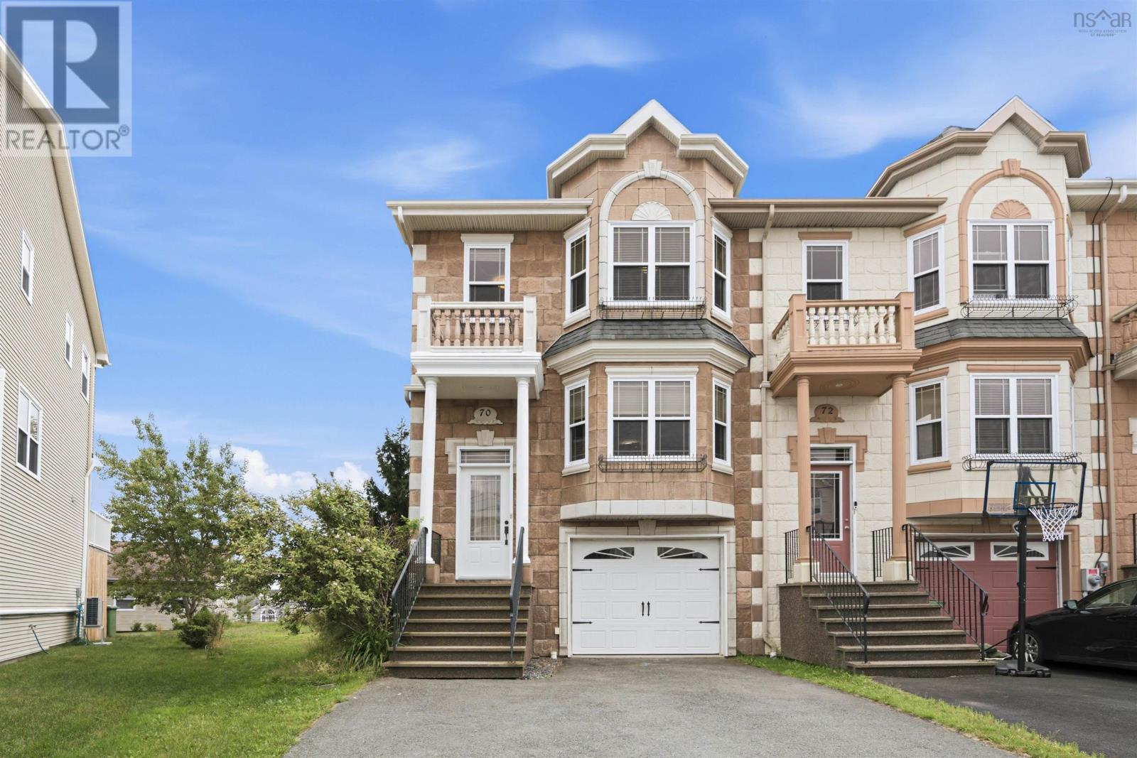 MLS® listing #30099526 for sale located at 70 Bosun Run