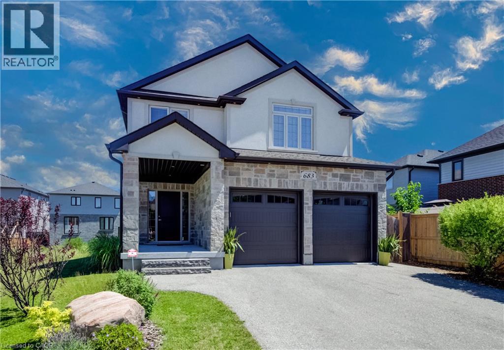 MLS® listing #30099835 for sale located at 683 PELHAM Street