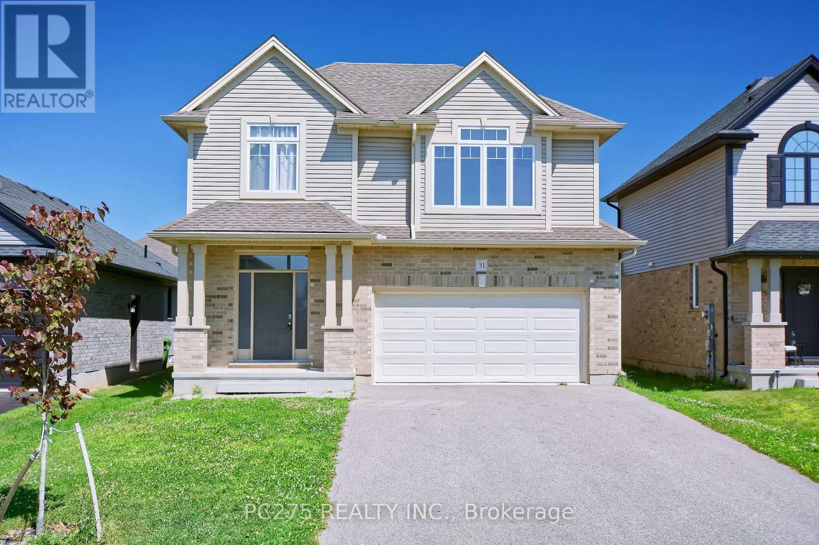 MLS® listing #30100157 for sale located at 31 ASHBERRY PLACE