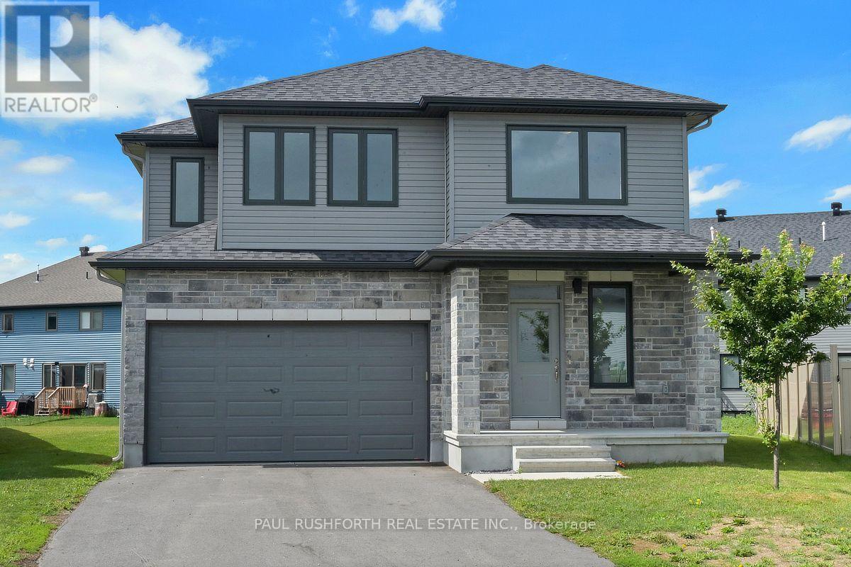 MLS® listing #30100171 for sale located at 30 DOWDALL CIRCLE