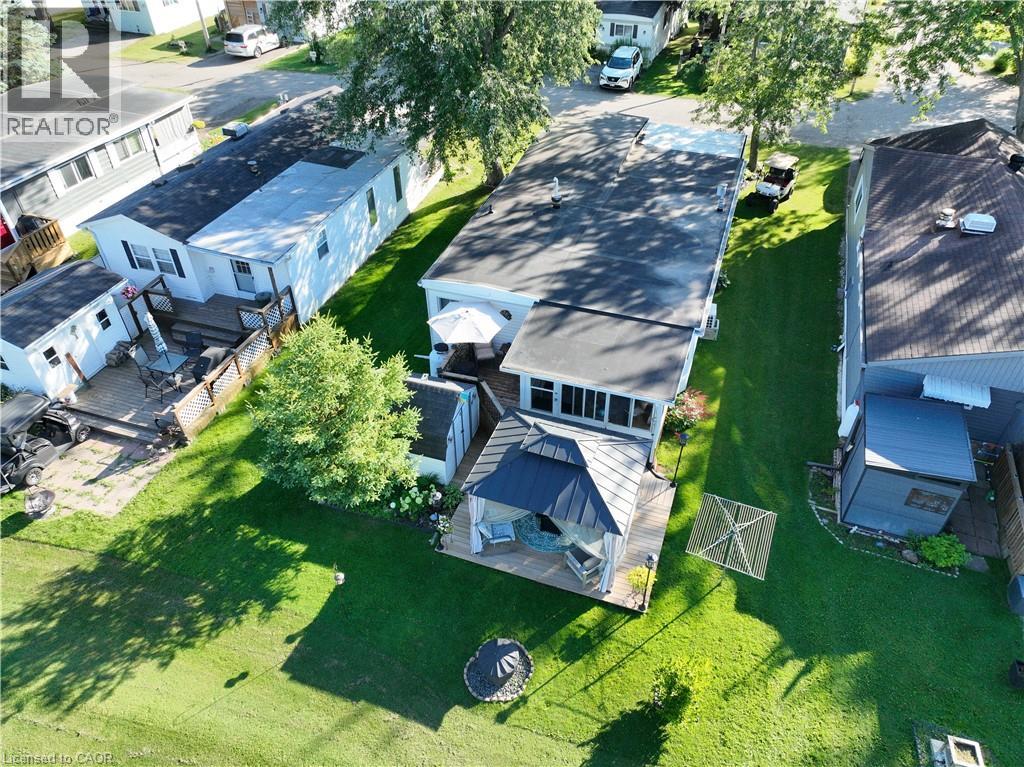MLS® listing #30100342 for sale located at 580 BEAVER CREEK Road Unit# 189