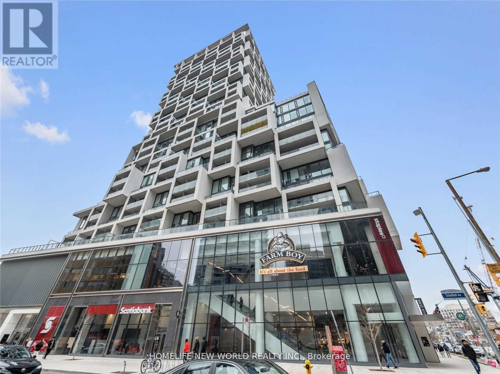 MLS® listing #30101523 for sale located at 920 - 8 HILLSDALE AVENUE