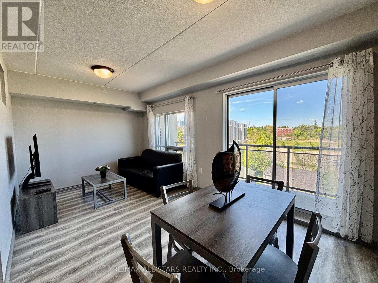 MLS® listing #30102996 for sale located at 507 - 275 LARCH STREET