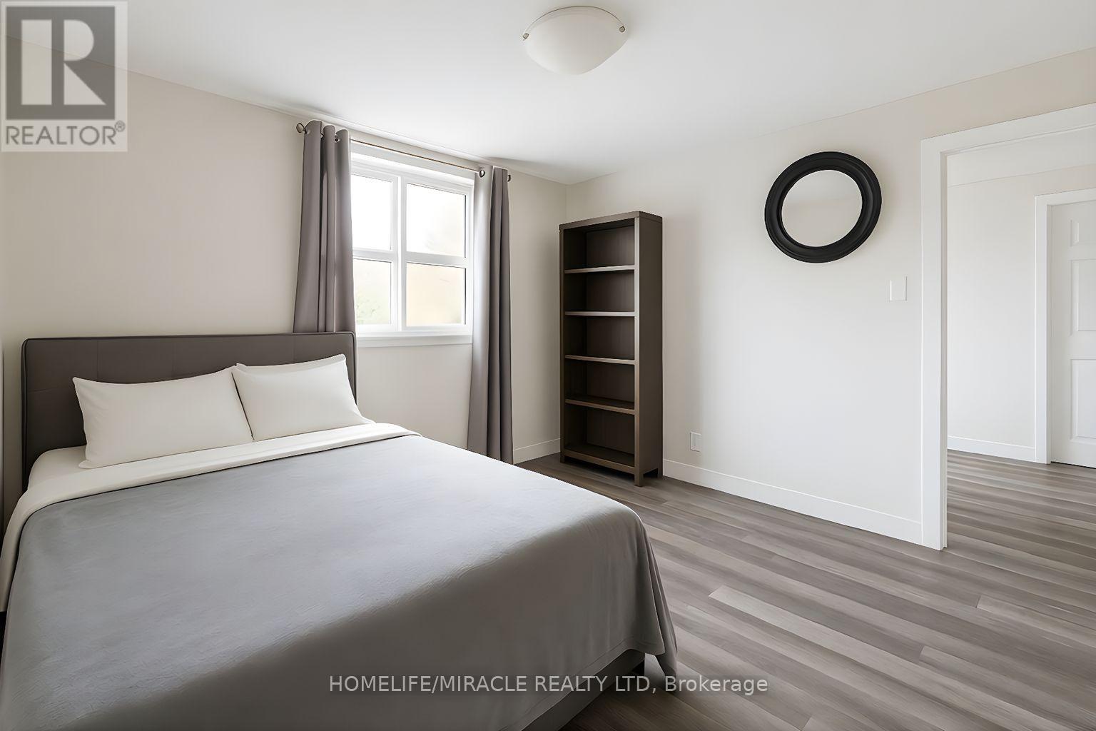 MLS® listing #30102999 for sale located at 1 - 157 BRUCE STREET