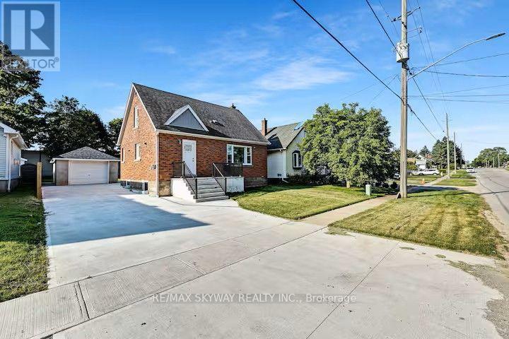 MLS® listing #30103099 for sale located at 6292 BELLEVUE STREET