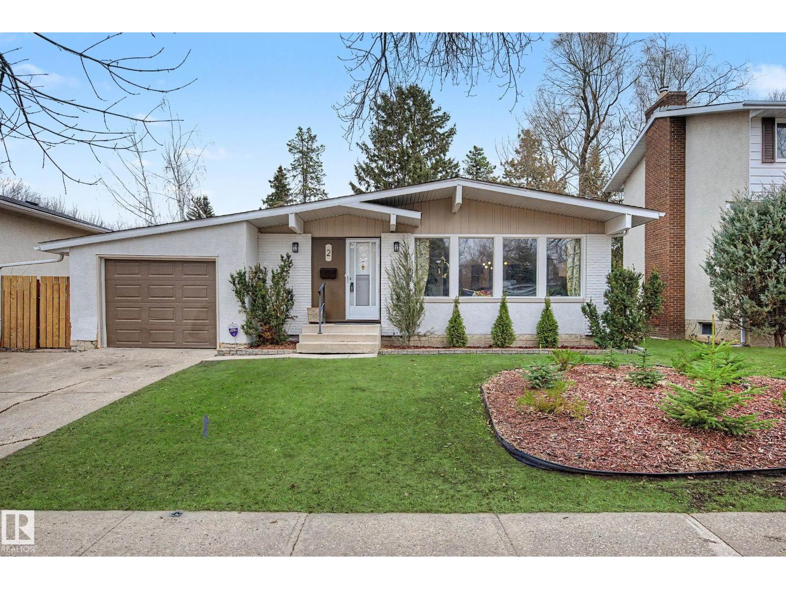 MLS® listing #30103579 for sale located at 2 FERMONT ST