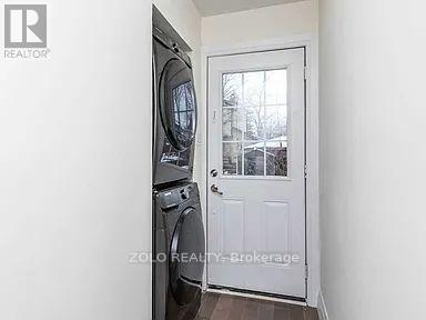 MLS® listing #30103664 for sale located at LOWER - 10 BLACKWELL AVENUE