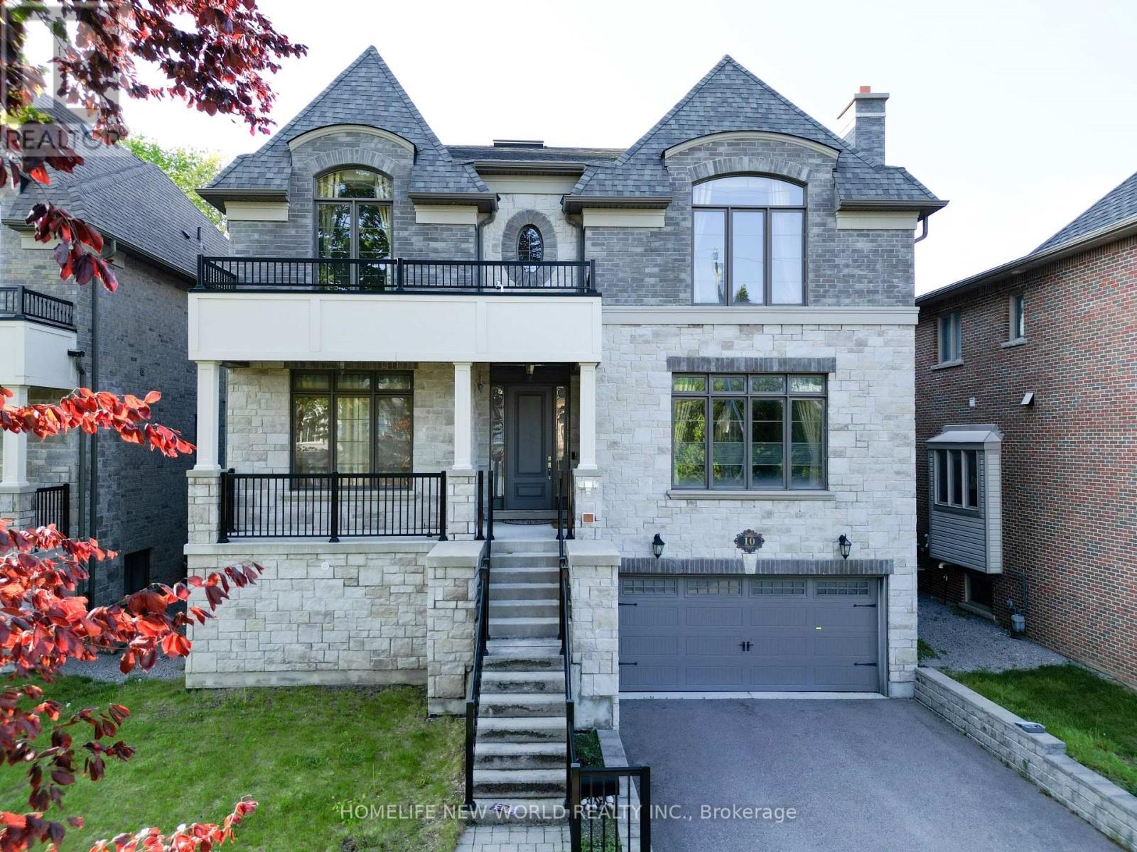 MLS® listing #30103668 for sale located at 10 STANCROFT DRIVE