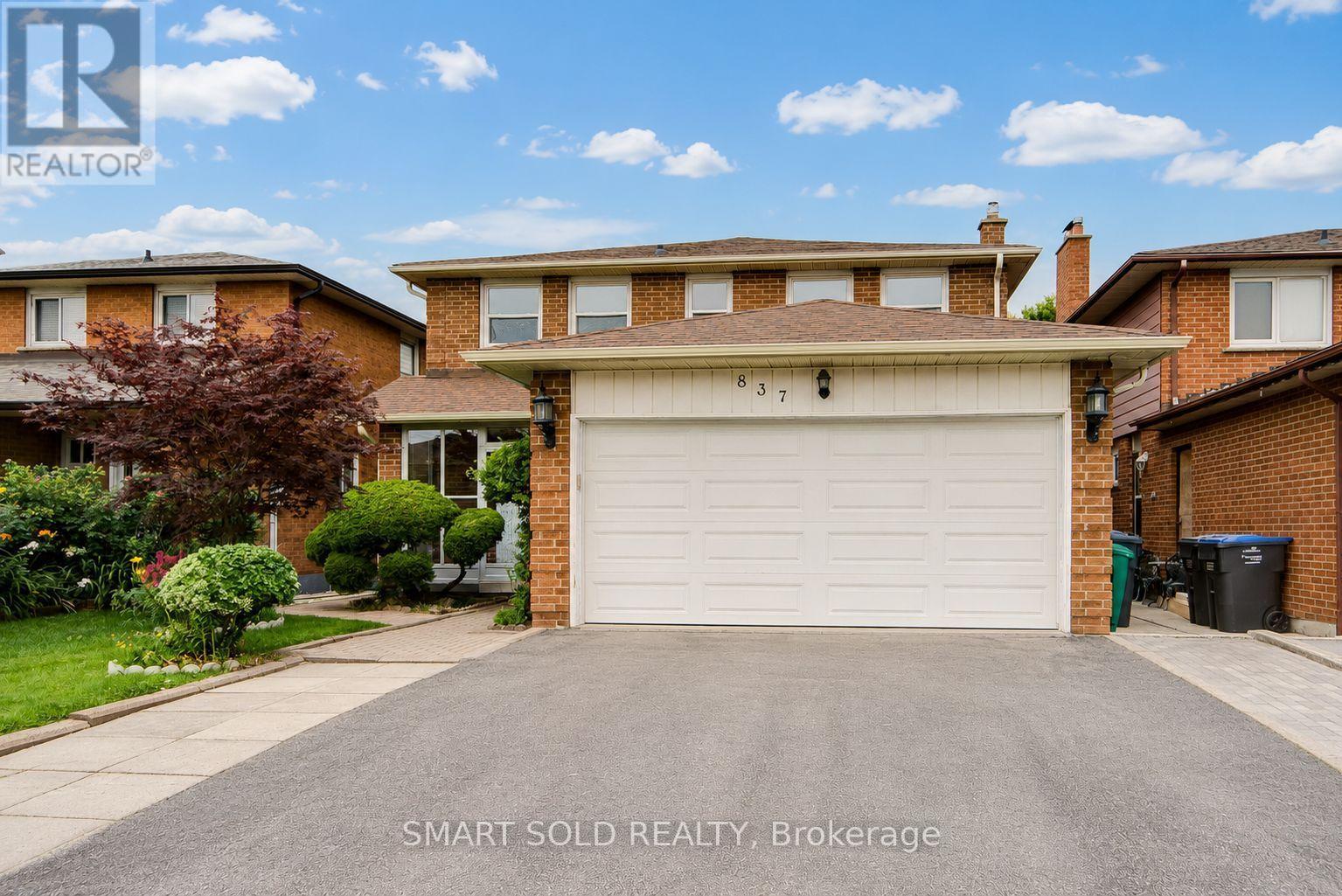 MLS® listing #30103682 for sale located at 837 QUEENSBRIDGE DRIVE