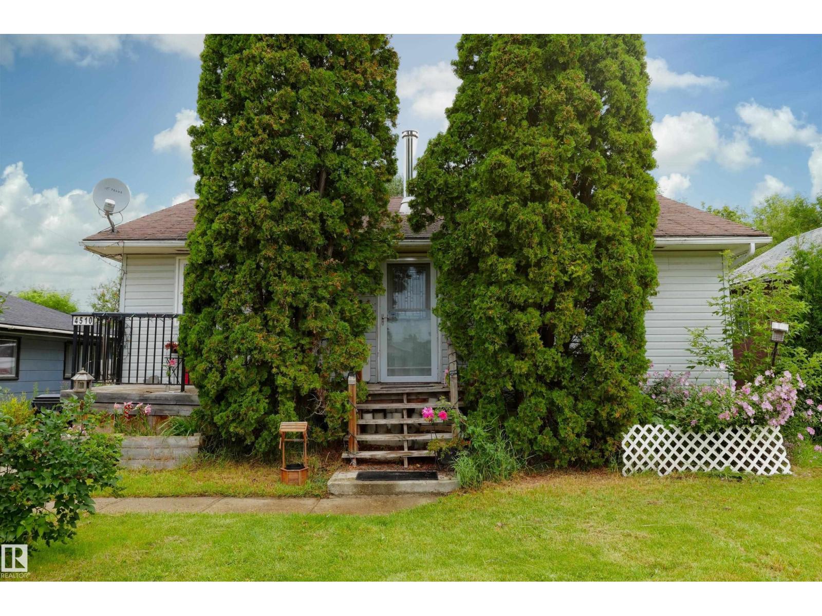 MLS® listing #30103707 for sale located at 4510 55 Avenue