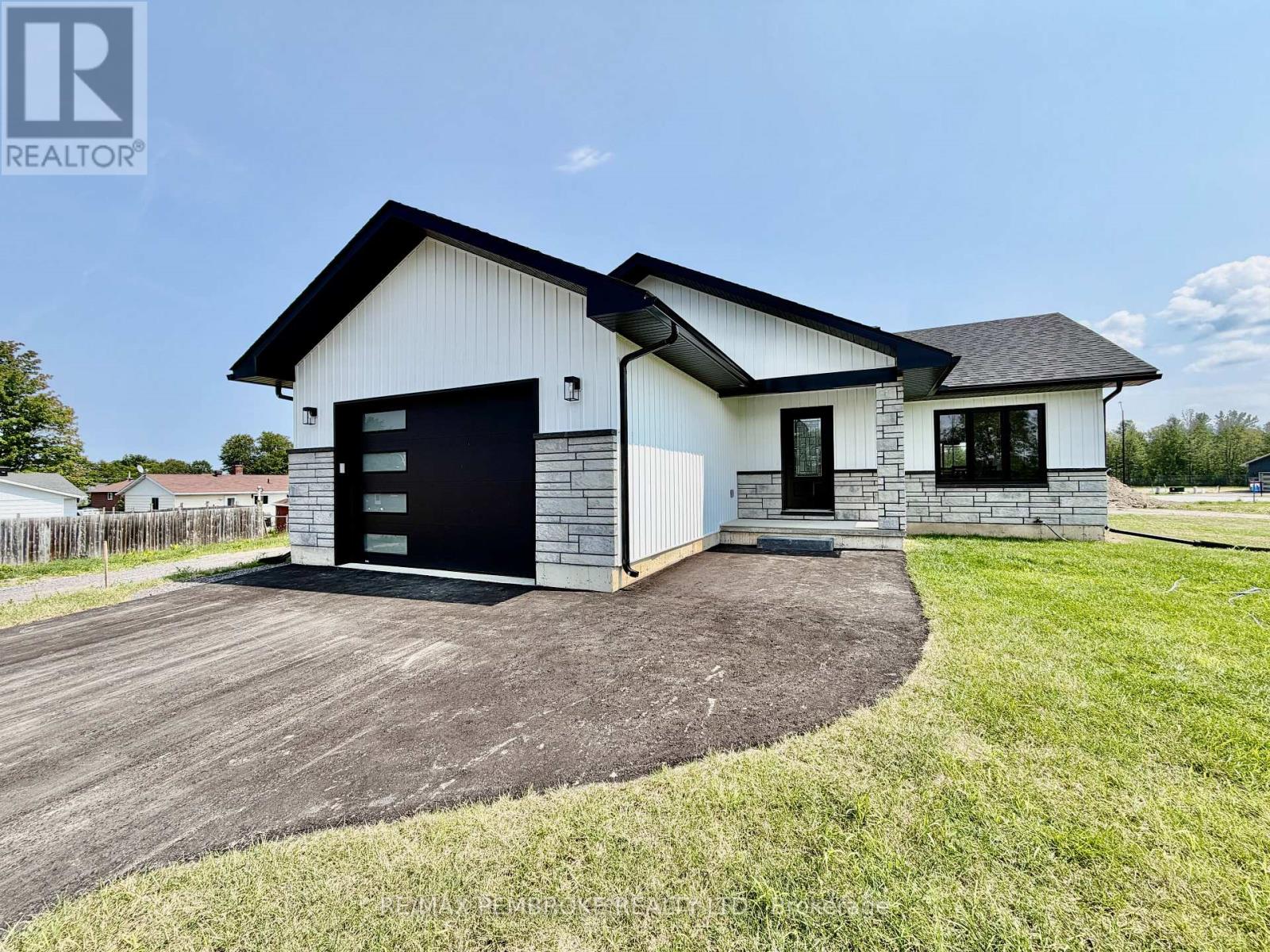 MLS® listing #30103719 for sale located at 62 EDDY CRESCENT