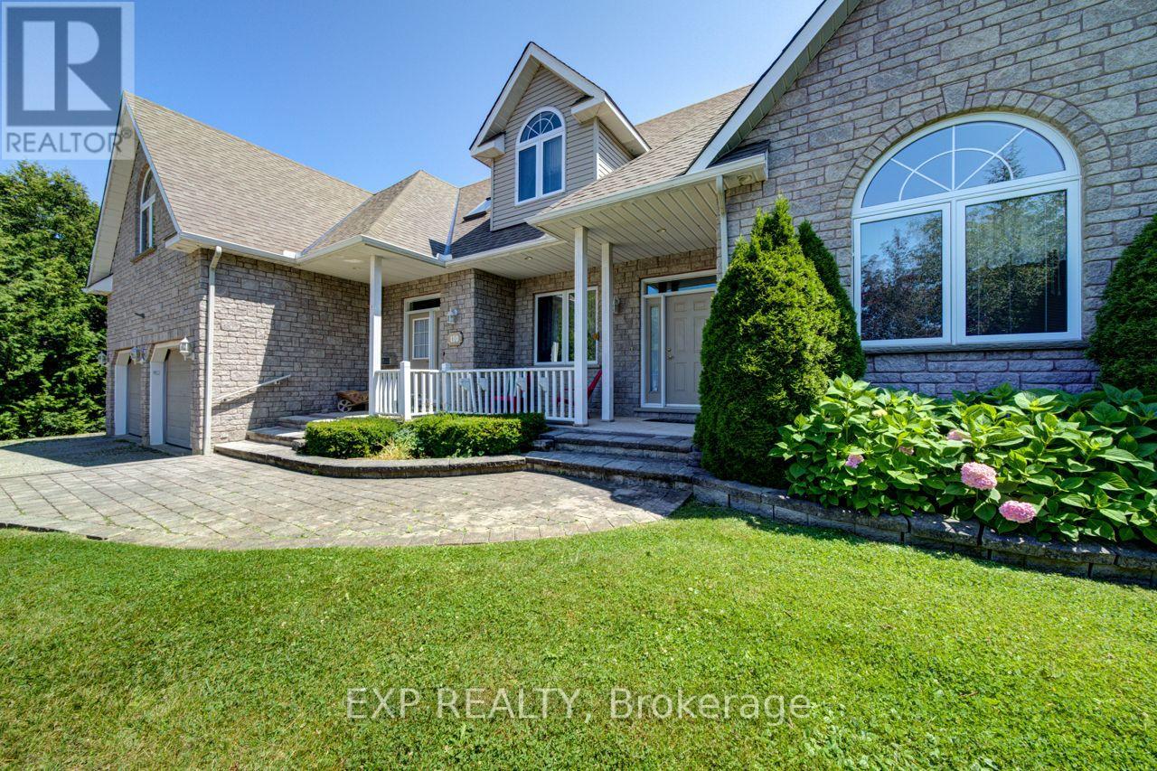 MLS® listing #30103774 for sale located at 110 ABERDEEN COURT