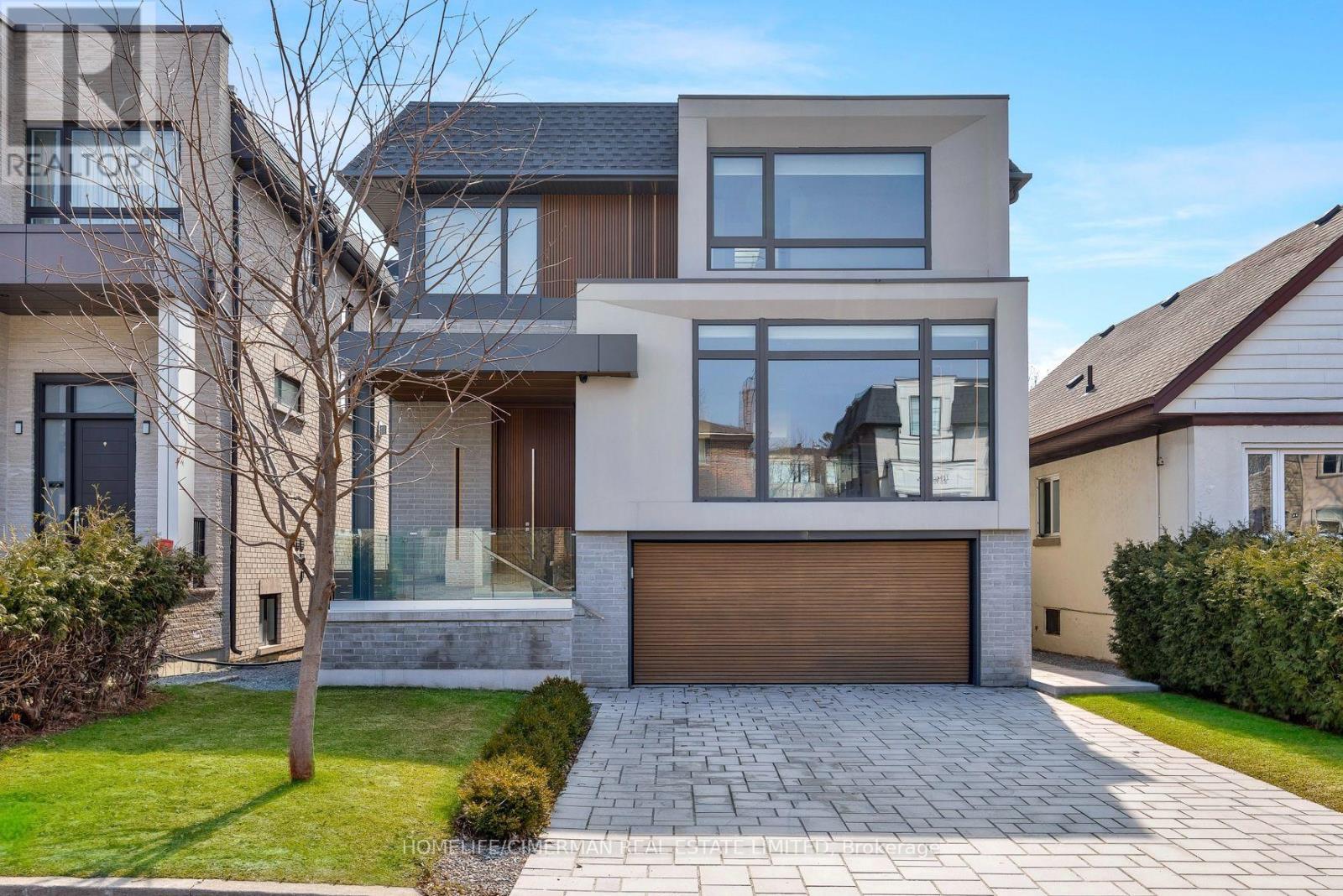MLS® listing #30104642 for sale located at 21 FARRELL AVENUE