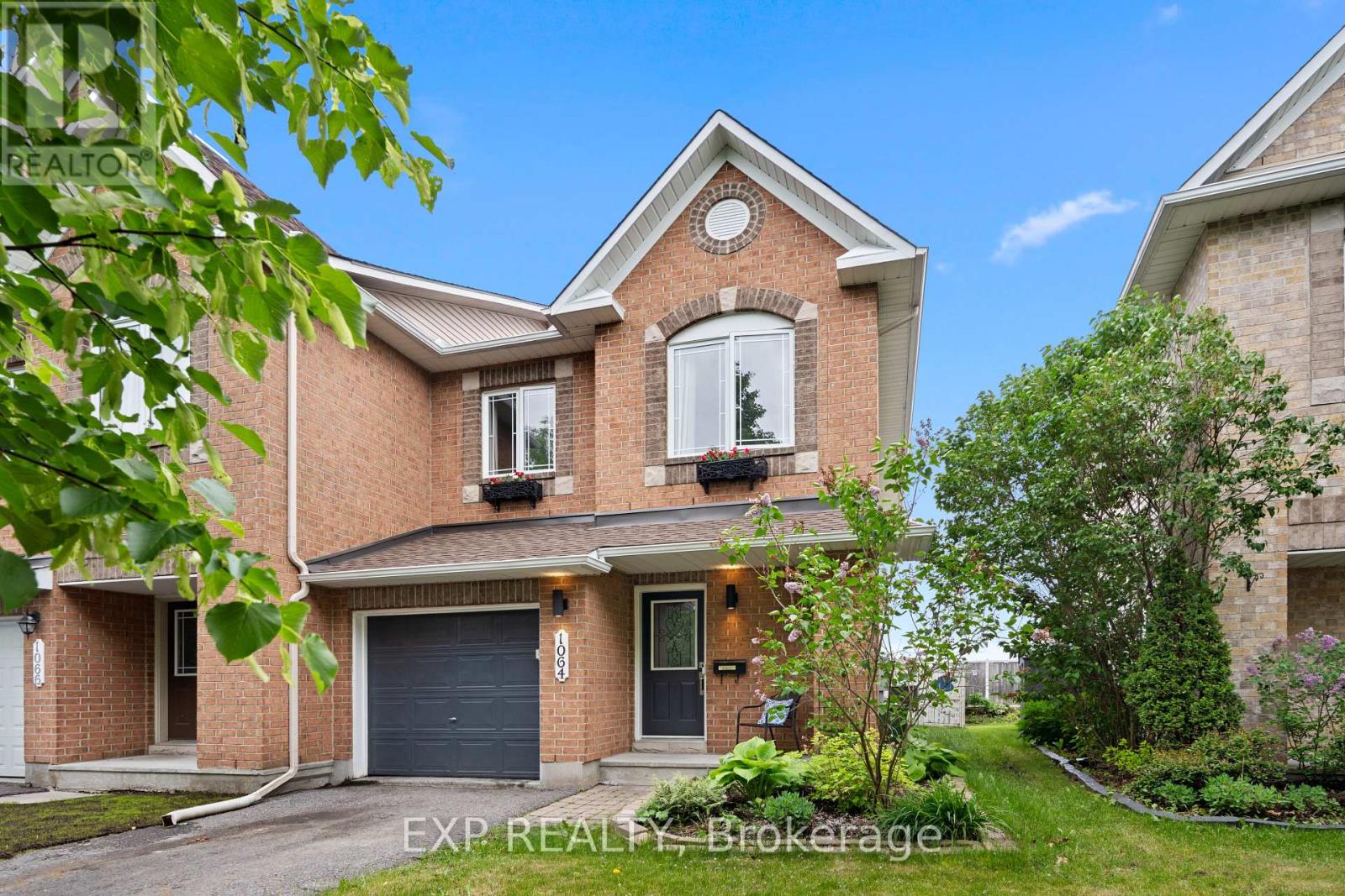 MLS® listing #30104692 for sale located at 1064 CANDLEWOOD STREET