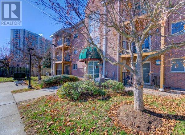 MLS® listing #30104808 for sale located at 27 - 3085 KINGSWAY DRIVE