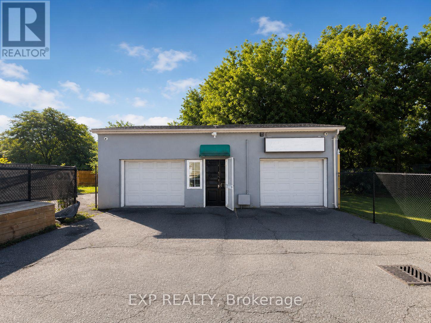 MLS® listing #30106883 for sale located at REAR - 313 HORTON STREET