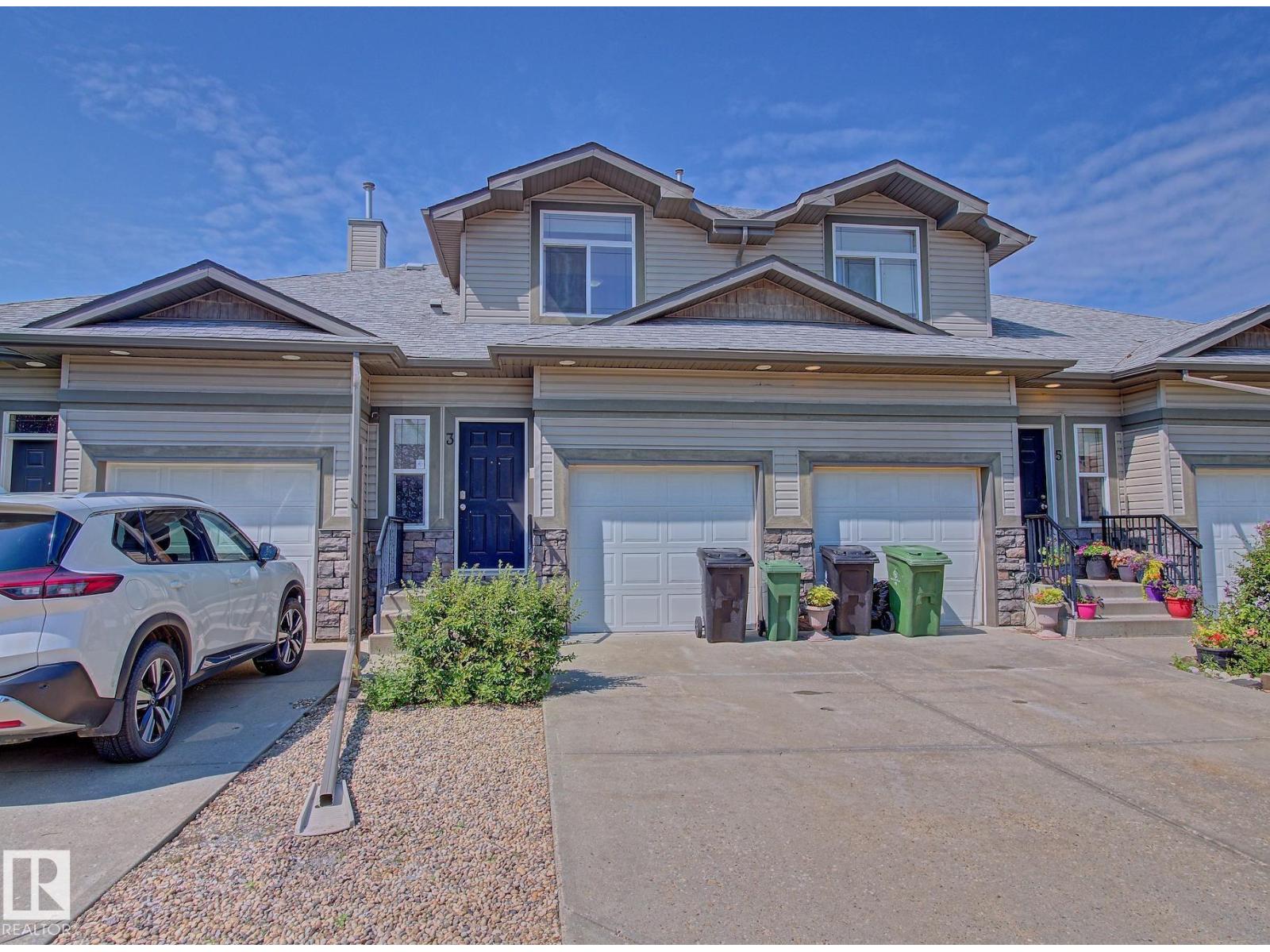 MLS® listing #30106993 for sale located at #3 10 Woodcrest LN