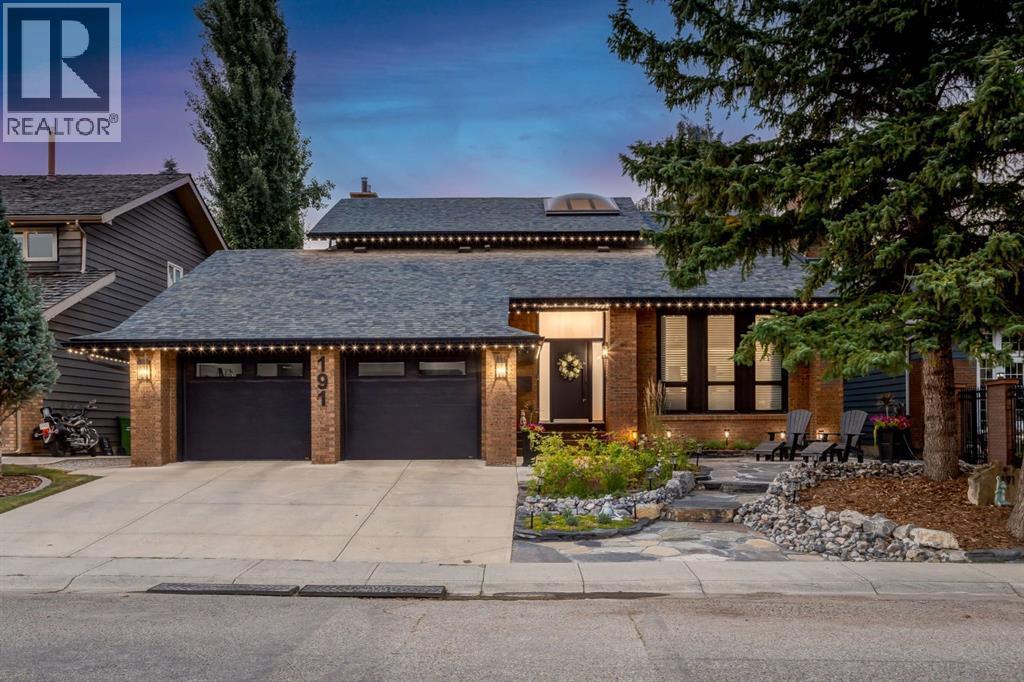 MLS® listing #30107014 for sale located at 191 Canterville Drive SW