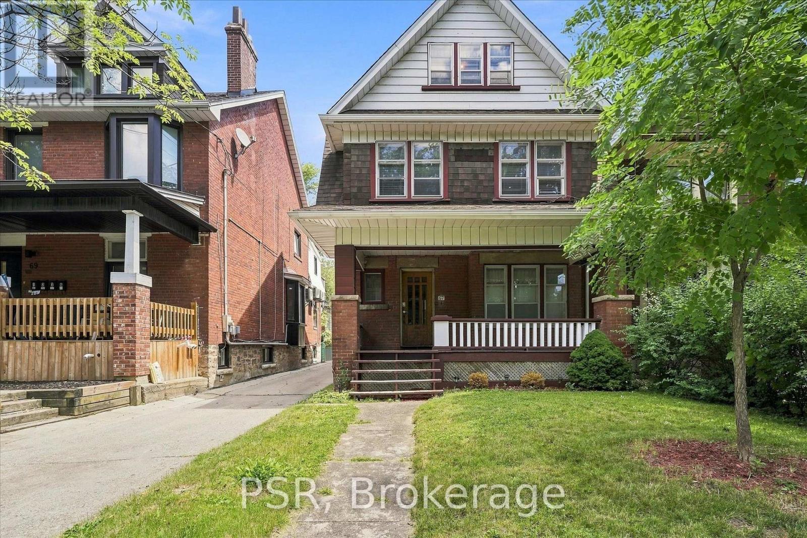 MLS® listing #30108591 for sale located at 67 OAKWOOD AVENUE