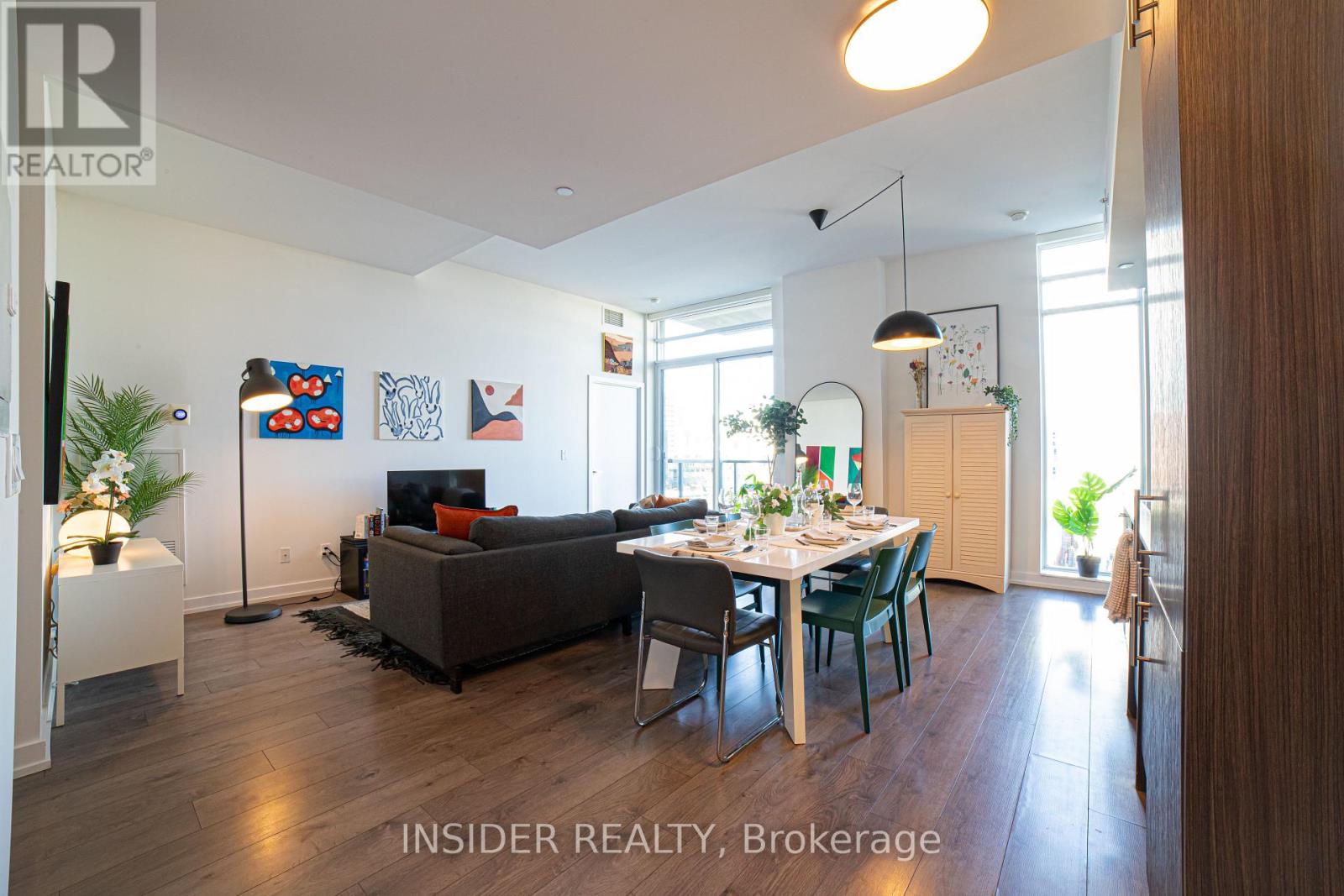 MLS® listing #30108908 for sale located at 706 - 297 COLLEGE STREET