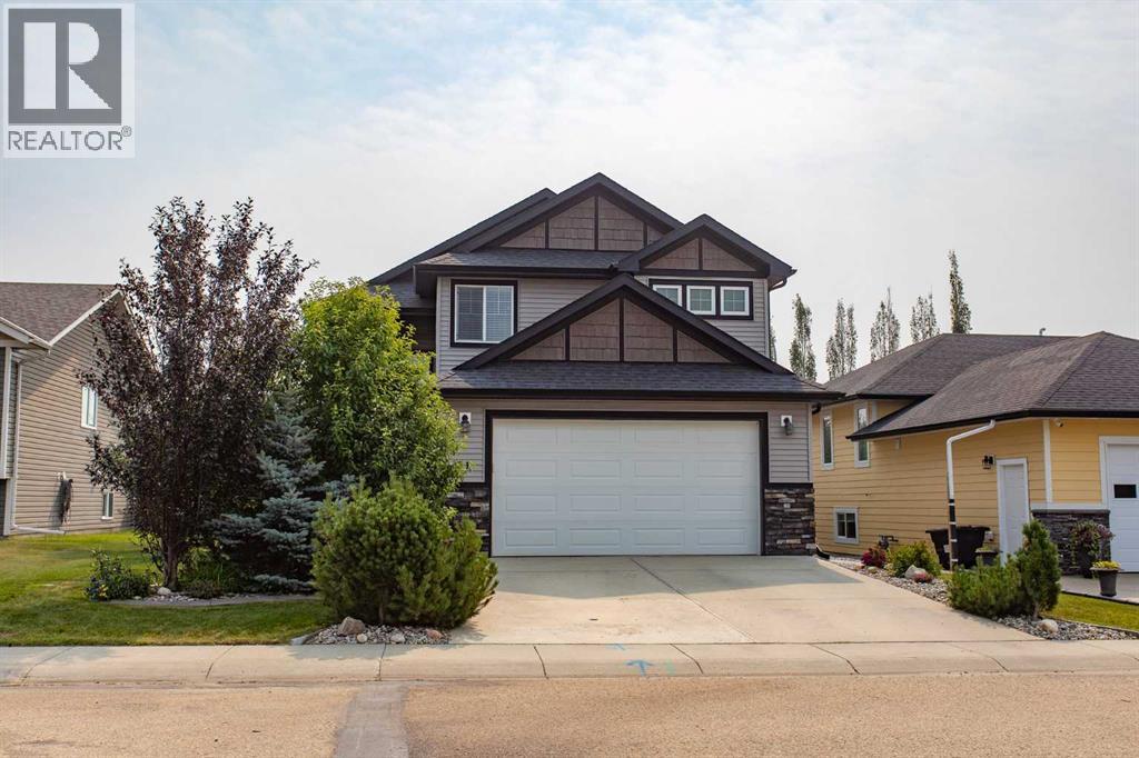 MLS® listing #30111014 for sale located at 51 Emily Crescent