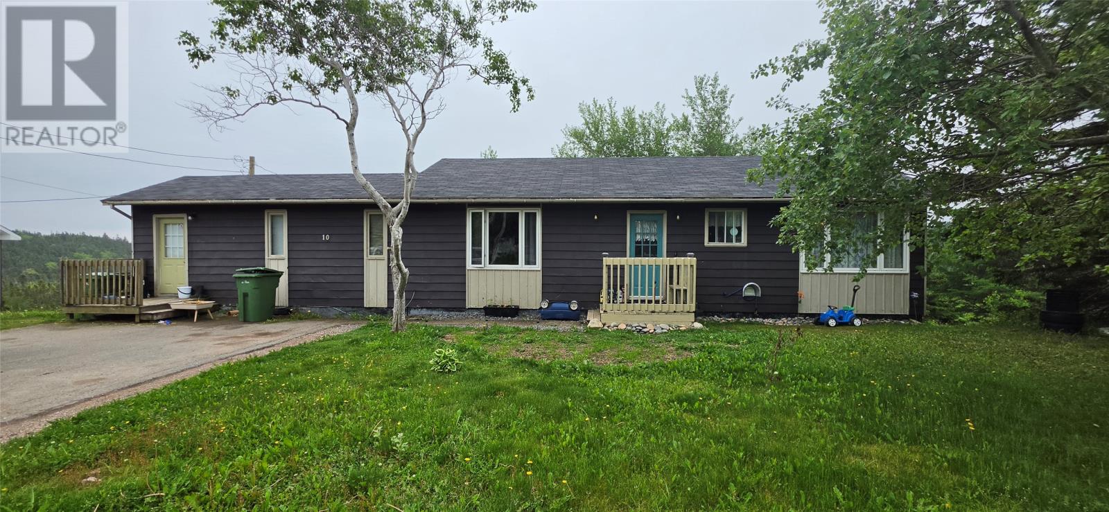 MLS® listing #30111879 for sale located at 10 Atlantic Street