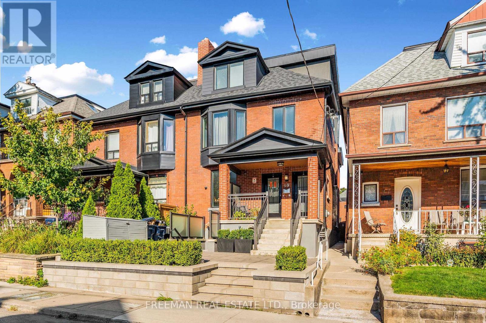MLS® listing #30112420 for sale located at 49 BEATRICE STREET