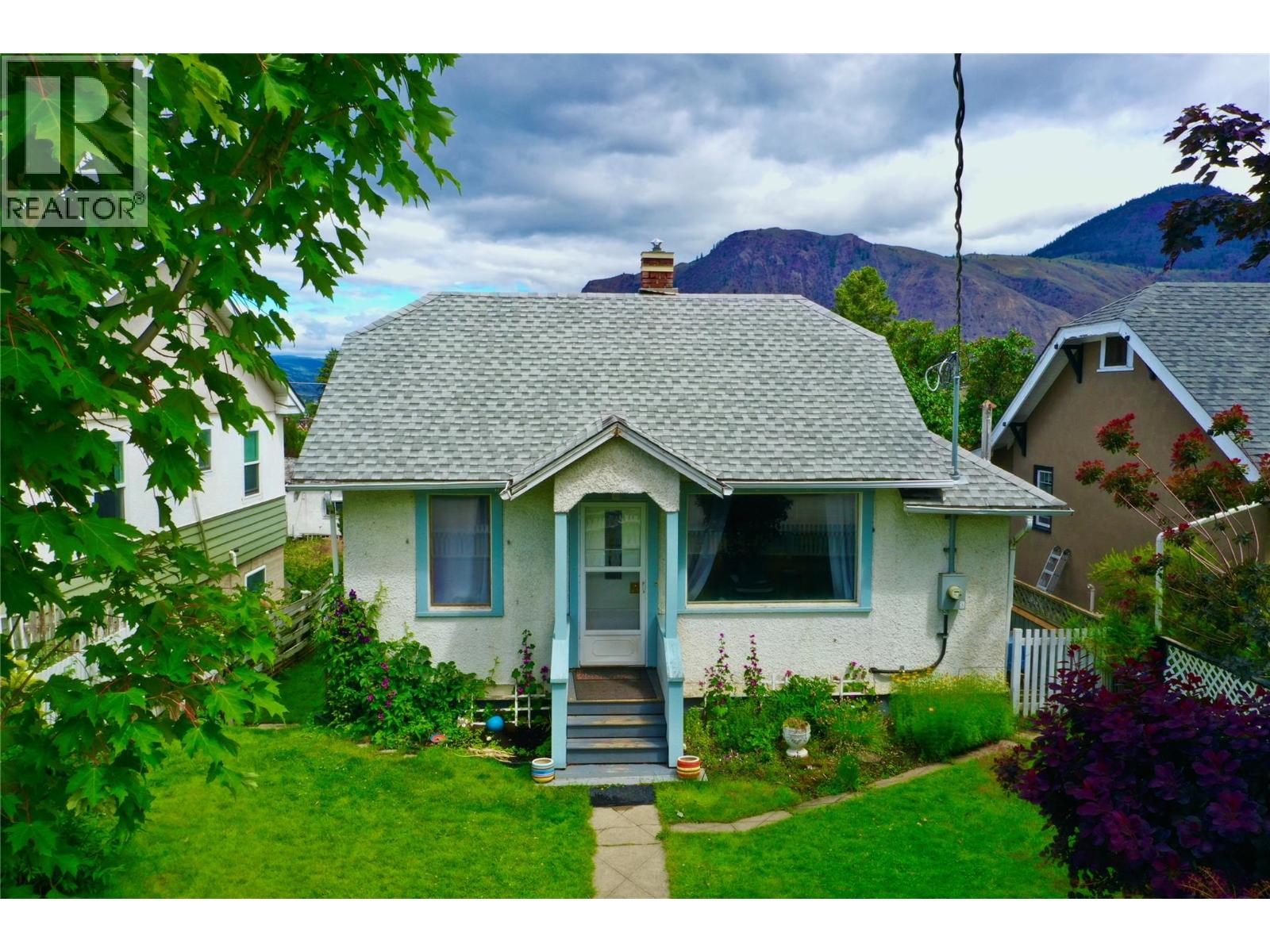 MLS® listing #30113672 for sale located at 960 Nicola Street
