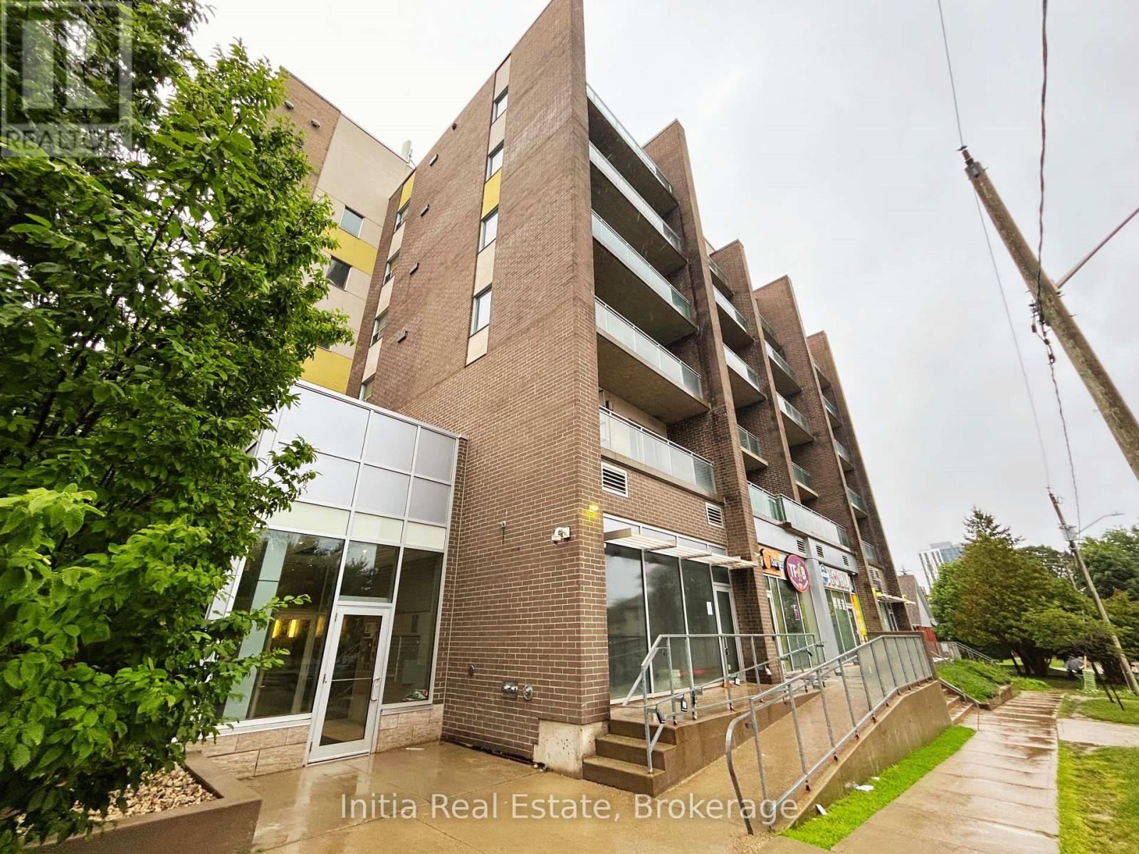 MLS® listing #30114573 for sale located at B303 - 62 BALSAM STREET