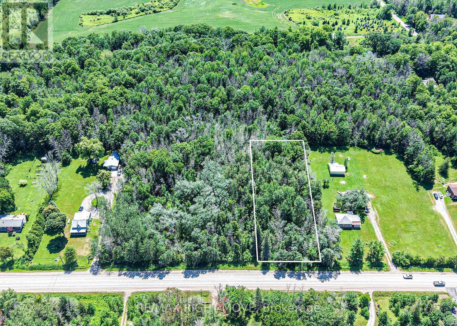 MLS® listing #30114773 for sale located at 1197 UPPER BIG CHUTE ROAD
