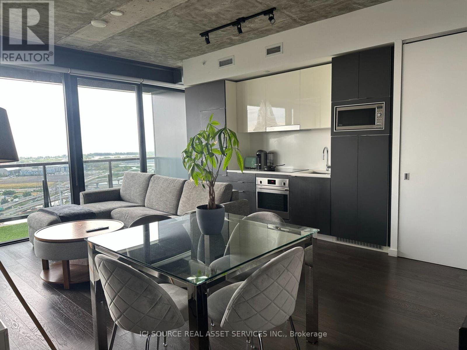 MLS® listing #30114862 for sale located at 2407 - 170 BAYVIEW AVENUE