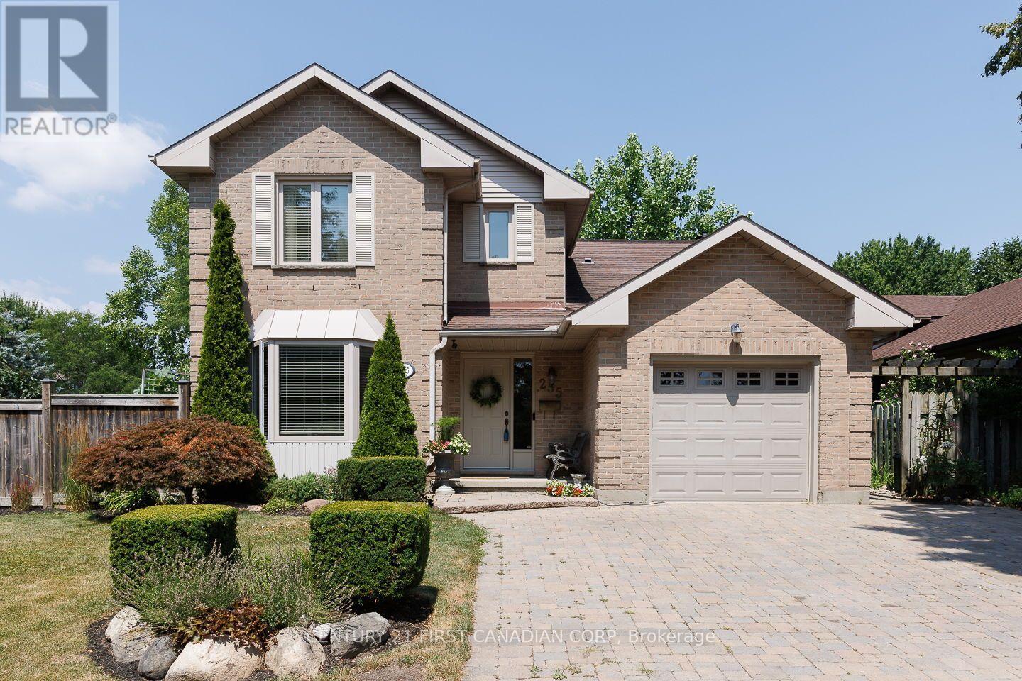MLS® listing #30115141 for sale located at 255 DEVERON CRESCENT