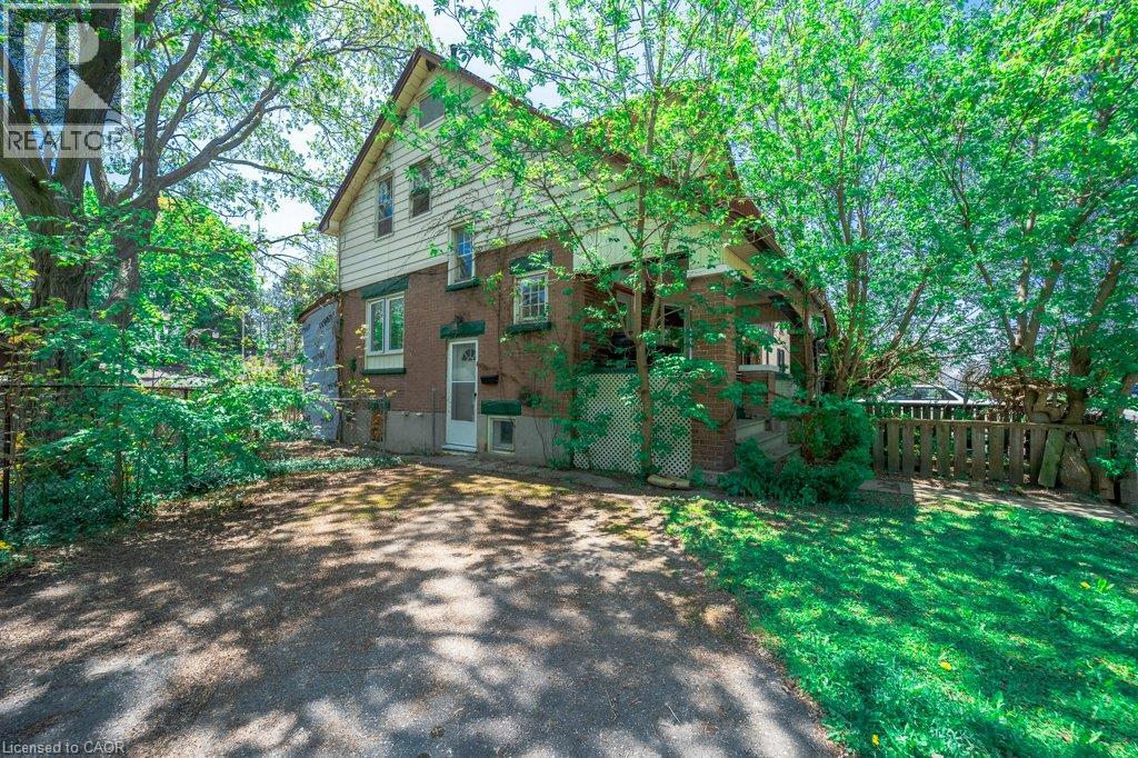 MLS® listing #30115198 for sale located at 3 GLASGOW Street