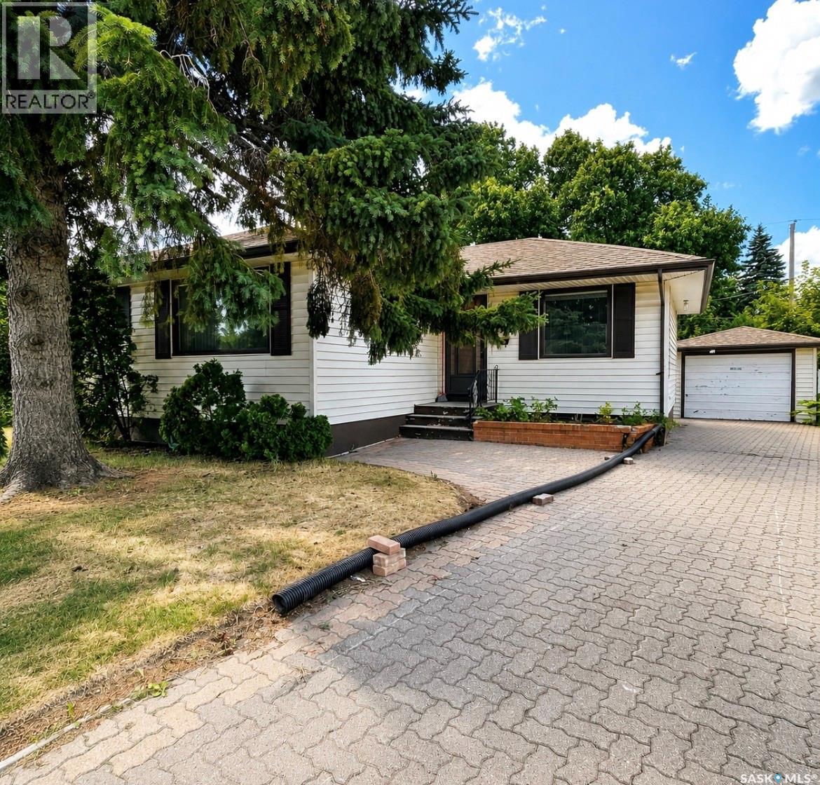 MLS® listing #30115264 for sale located at 1316 Mclorg STREET