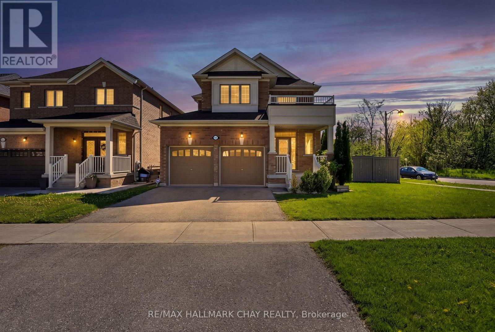 MLS® listing #30115497 for sale located at 43 WALLS CRESCENT