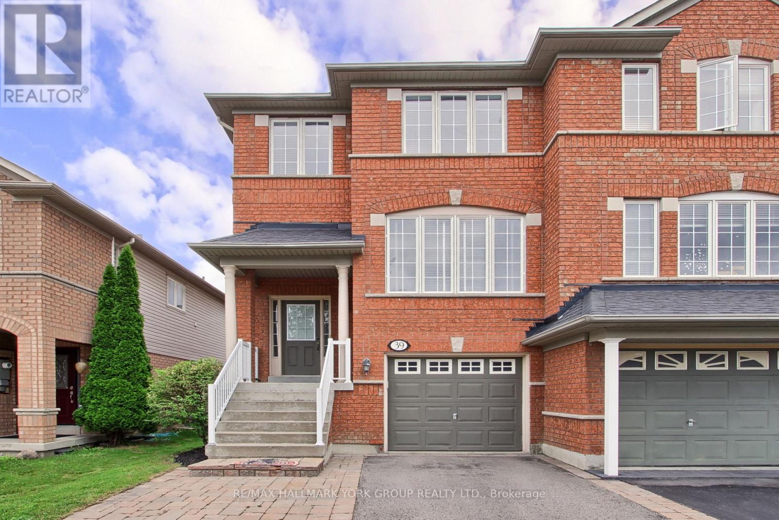 MLS® listing #30115500 for sale located at 39 MILLCLIFF CIRCLE