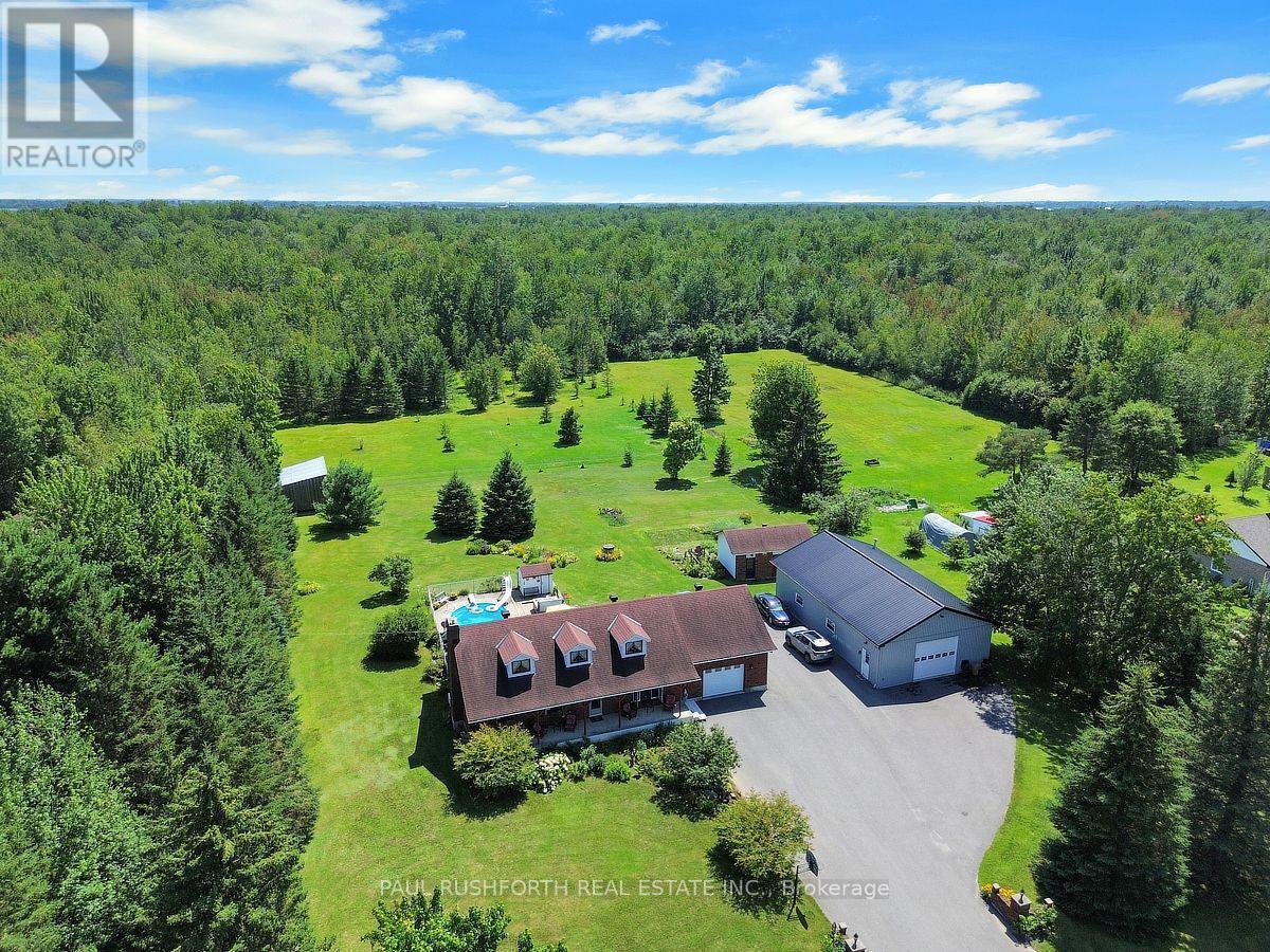 MLS® listing #30116173 for sale located at 2362 RUSSLAND ROAD