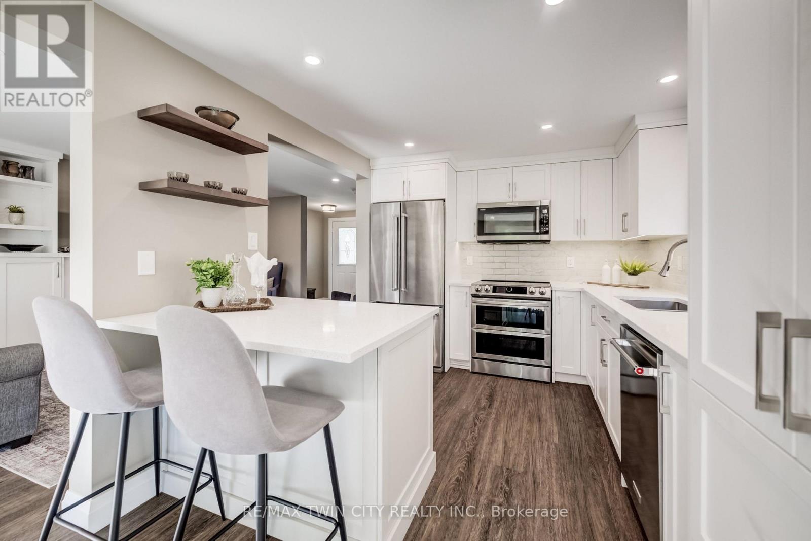 MLS® listing #30116719 for sale located at 511 CHESAPEAKE CRESCENT
