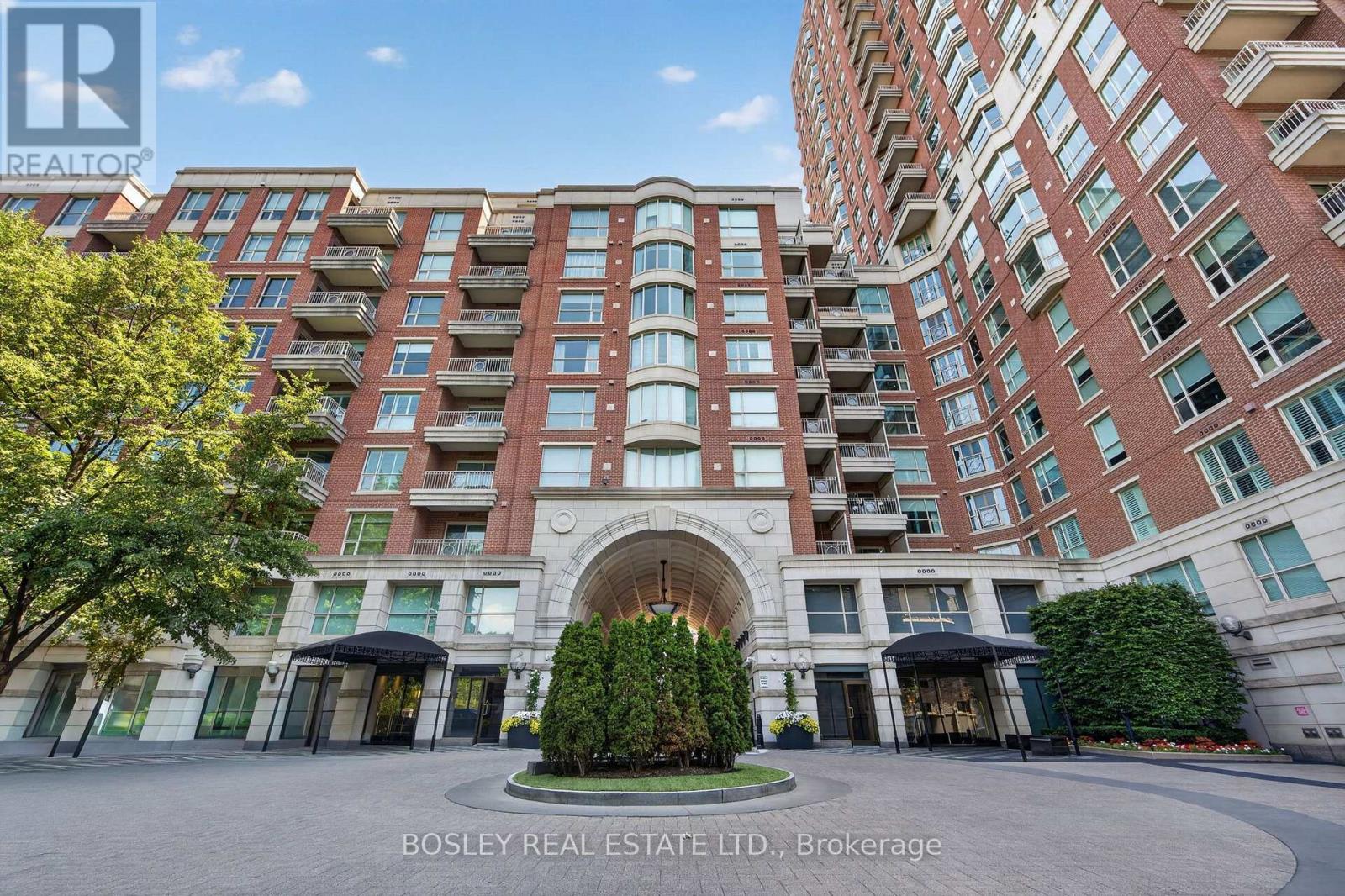 MLS® listing #30117066 for sale located at 1403 - 38 AVENUE ROAD